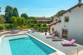 Fabulous Beaujolaise - 12p - Piscine